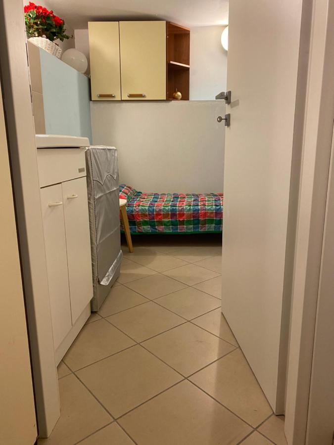 Casa Vacanze Gardiolina San Felice del Benaco Esterno foto