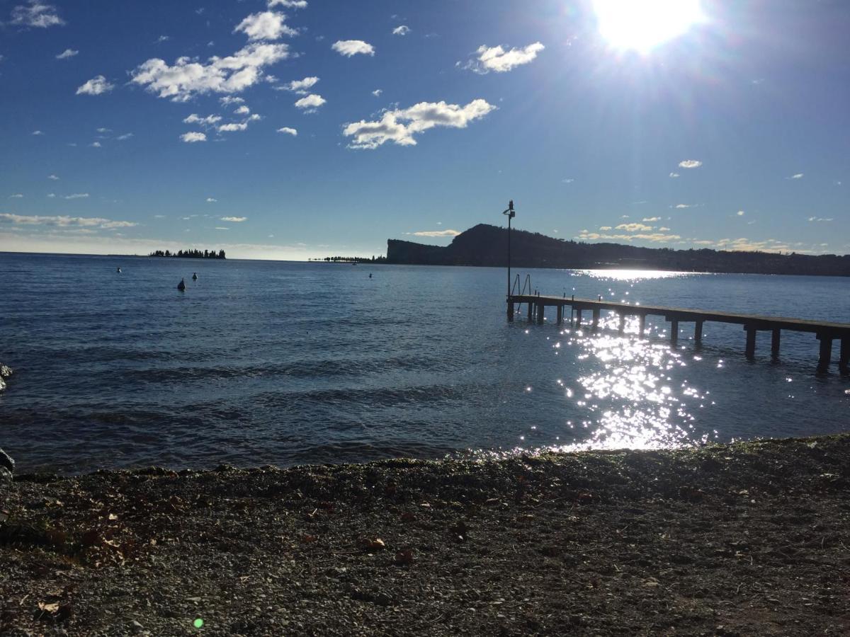 Casa Vacanze Gardiolina San Felice del Benaco Esterno foto