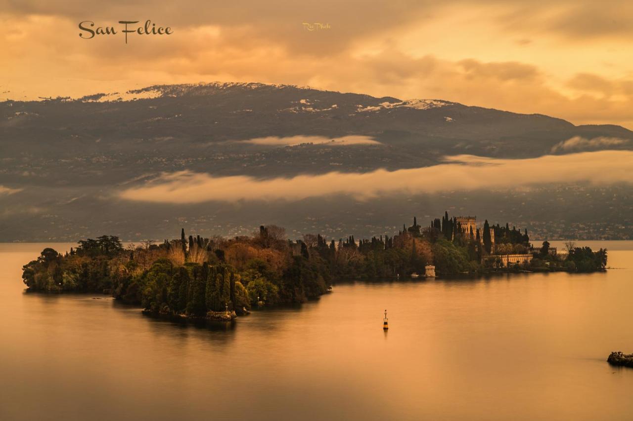 Casa Vacanze Gardiolina San Felice del Benaco Esterno foto