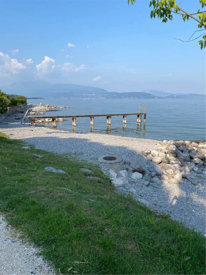 Casa Vacanze Gardiolina San Felice del Benaco Esterno foto