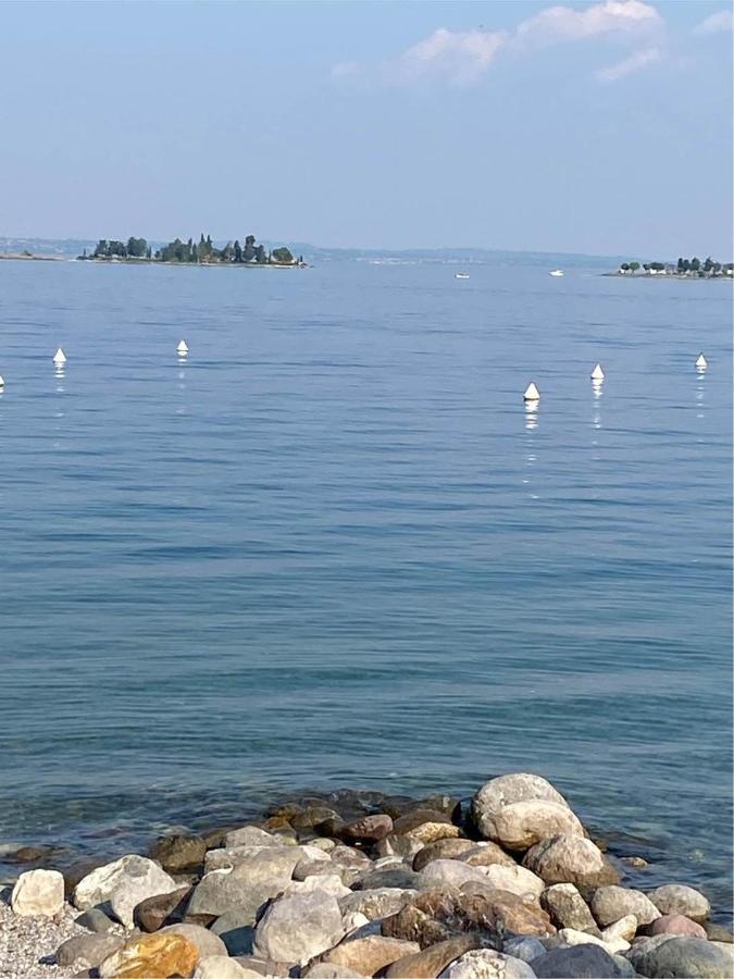 Casa Vacanze Gardiolina San Felice del Benaco Esterno foto