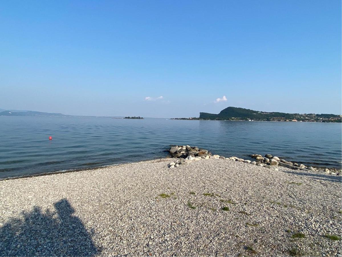 Casa Vacanze Gardiolina San Felice del Benaco Esterno foto