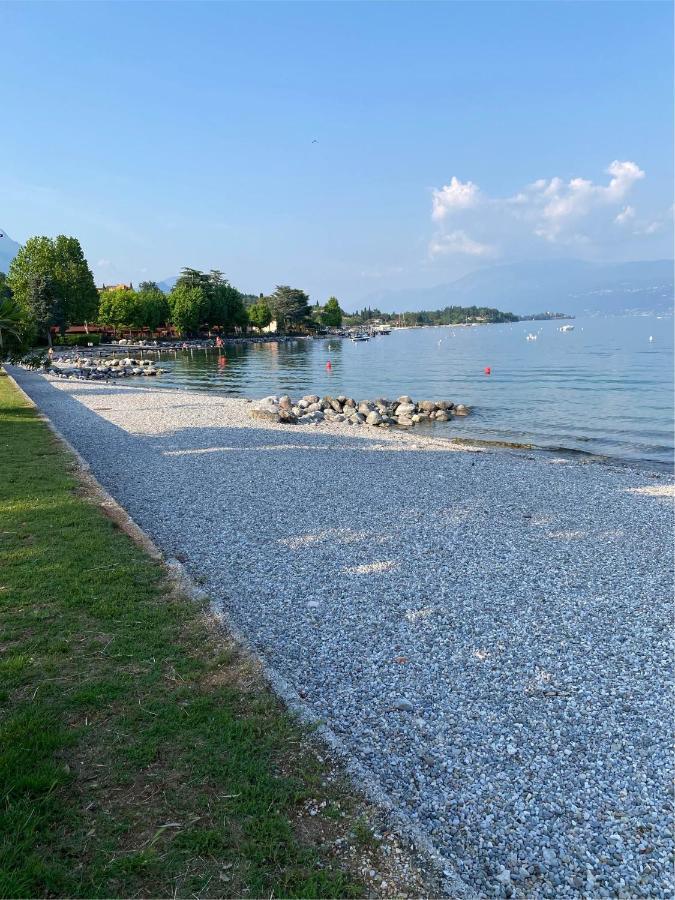 Casa Vacanze Gardiolina San Felice del Benaco Esterno foto