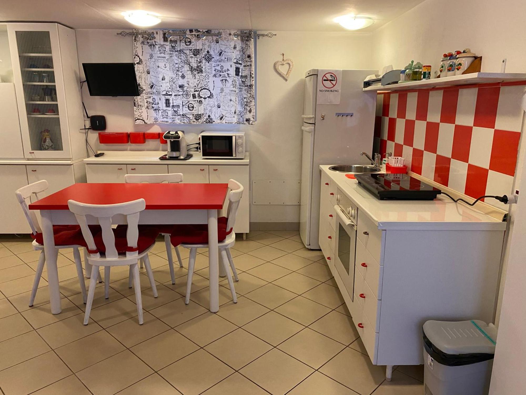 Casa Vacanze Gardiolina San Felice del Benaco Esterno foto