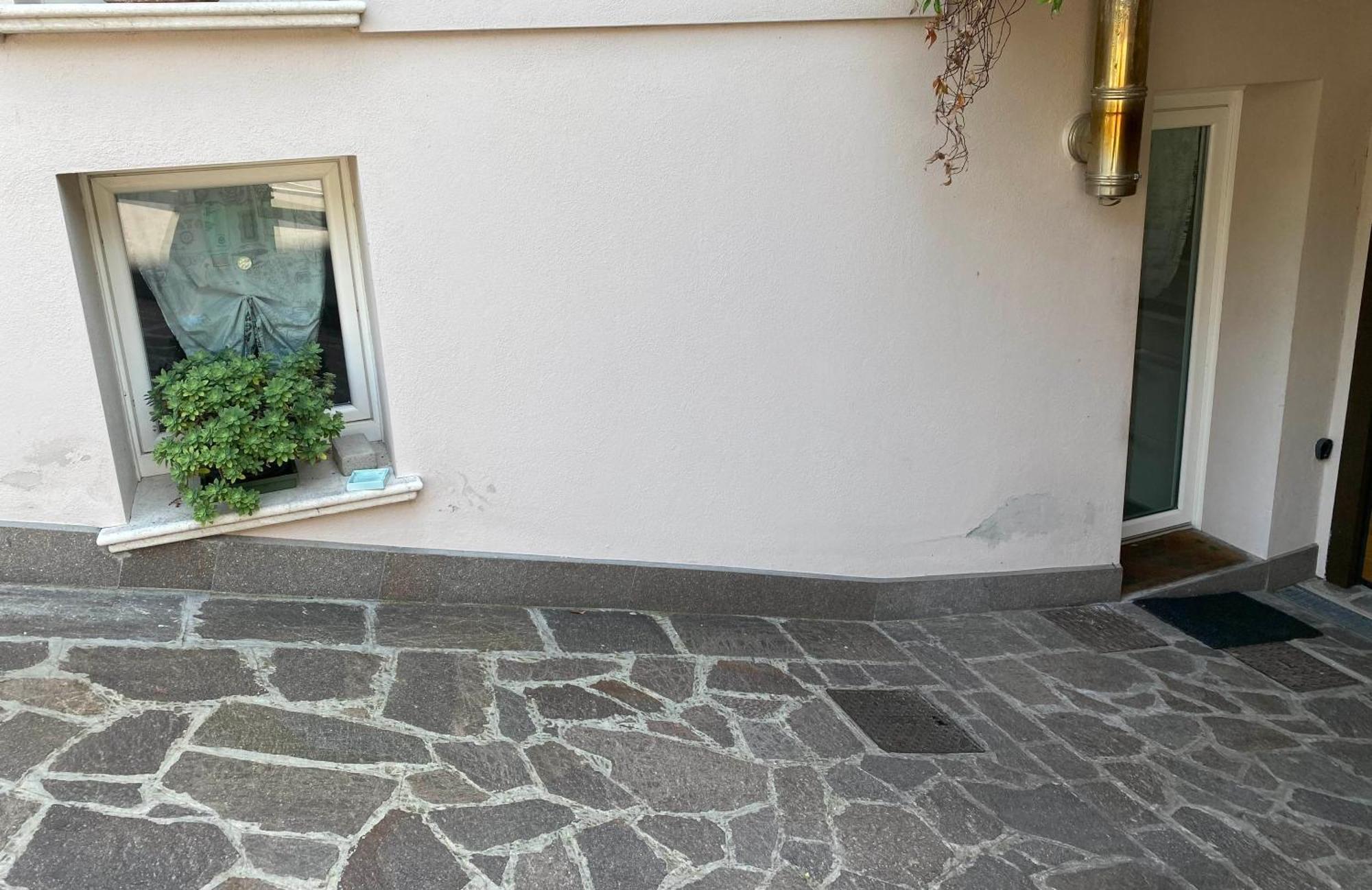 Casa Vacanze Gardiolina San Felice del Benaco Esterno foto